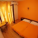 And Zvjezdana