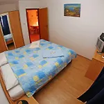 And Zvjezdana 公寓 赫瓦尔