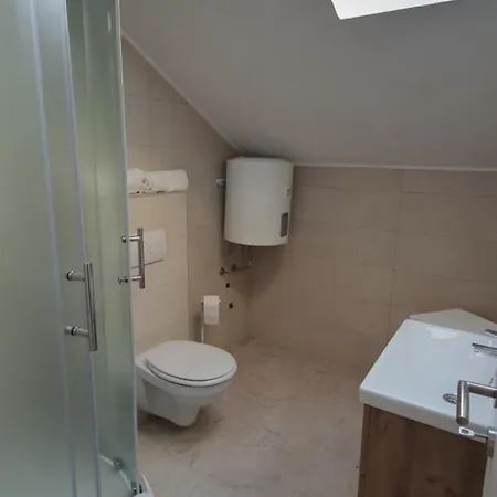 And Zvjezdana Apartment Hvar Town