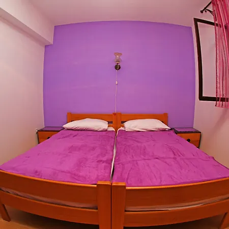 And Zvjezdana Apartment