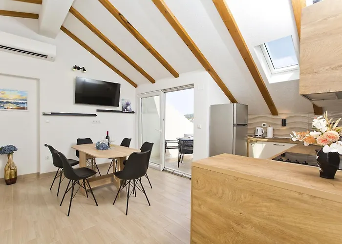 And Zvjezdana * Hvar Town