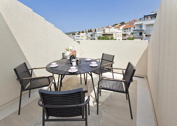 Apartment And Zvjezdana Hvar Town