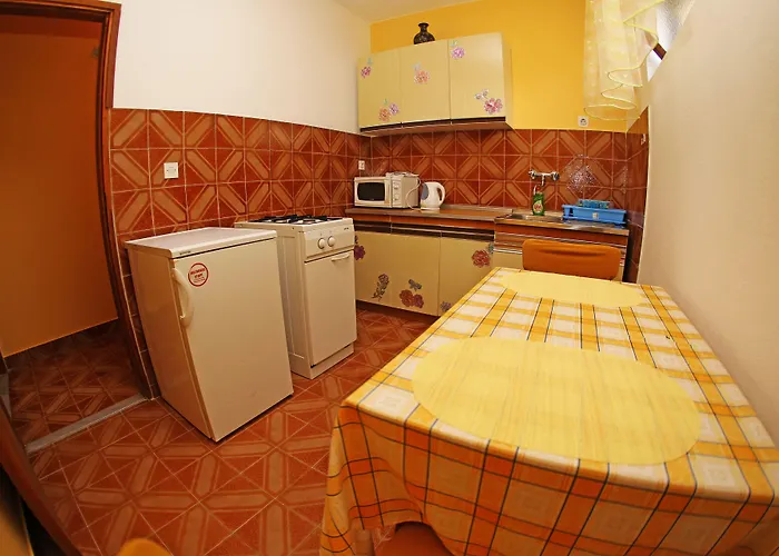 Apartment And Zvjezdana *